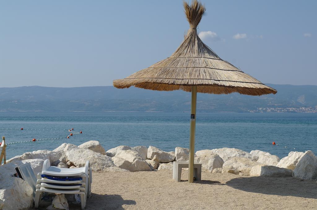 Hostel Guesthouse Mira Omiš Zewnętrze zdjęcie