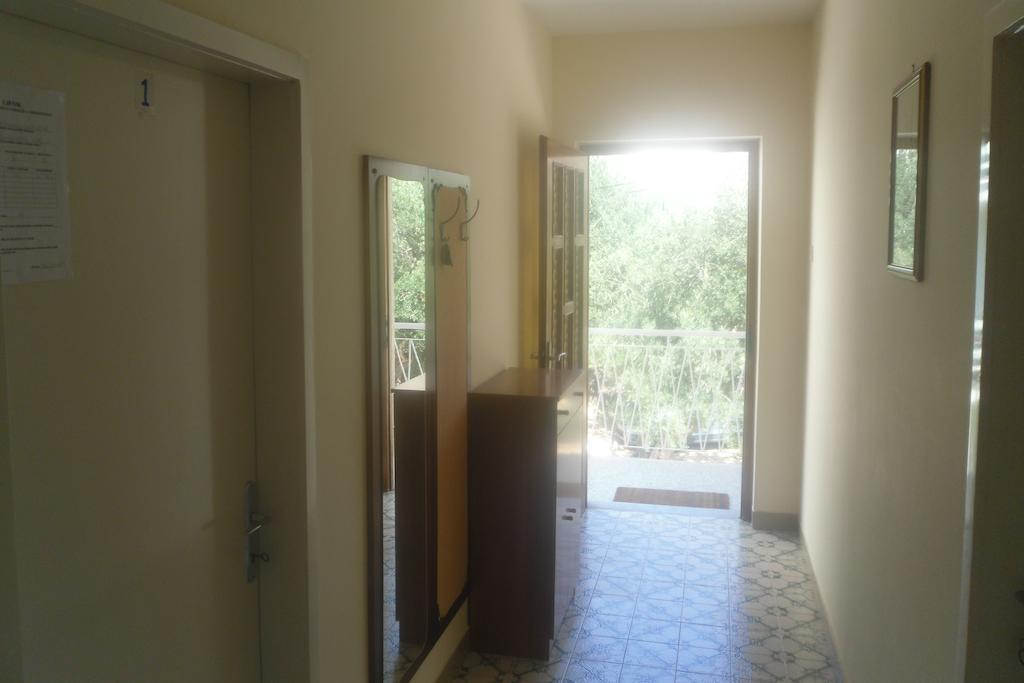 Hostel Guesthouse Mira Omiš Pokój zdjęcie